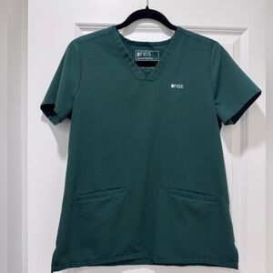 Figs Casma Top British Racing Green